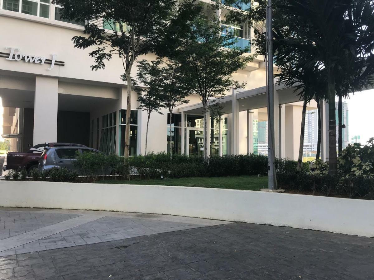 Fabulous Mutiara Ville Cyberjaya Exterior foto